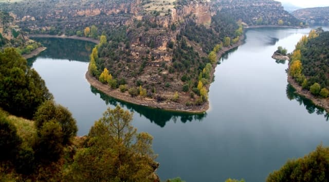 Paraje natural de las Hoces del Río Duratón, a veinte minutos de la casa